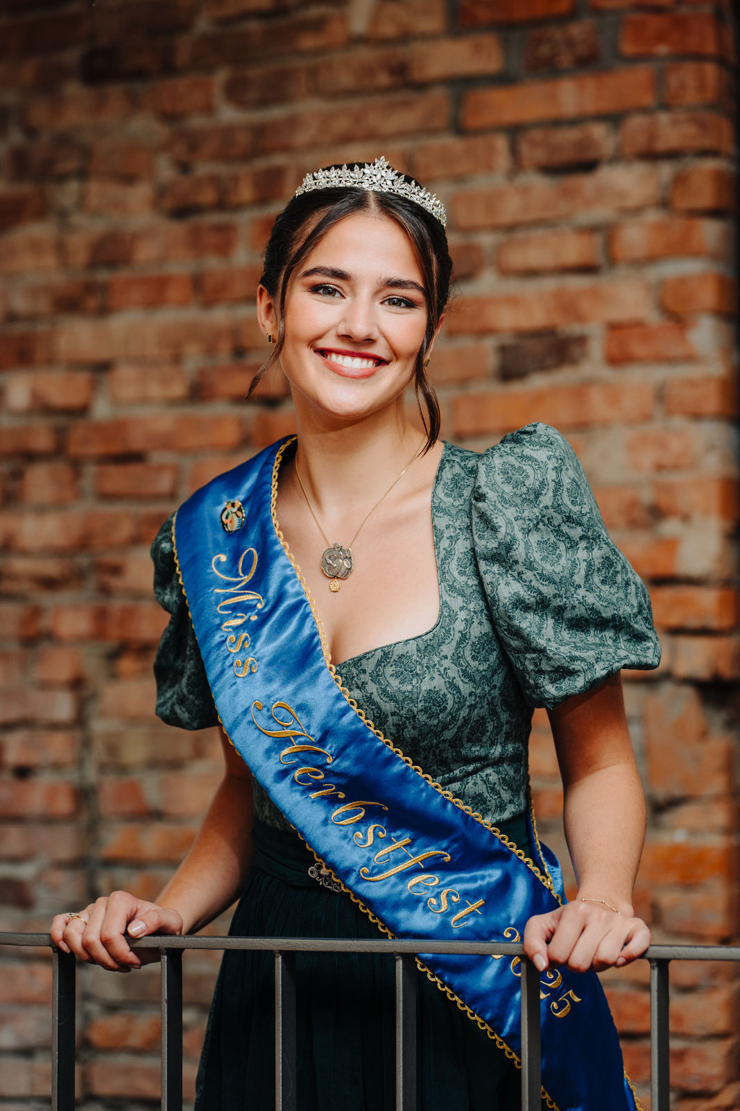 12 20250801 Stefan Gulden MissHerbstfestCovershooting digital 003