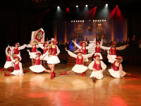 230110 rosenball2023 6043