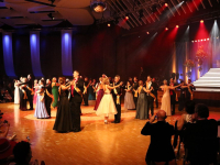 230110 rosenball2023 6543